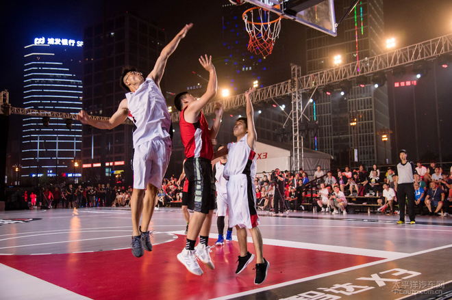 击败对手 击败对手