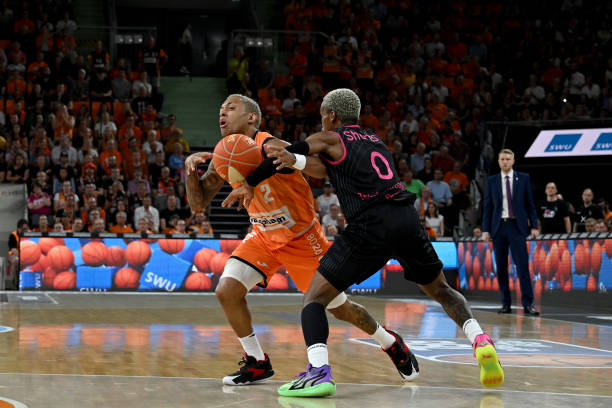 在大小球玩 在大小球玩